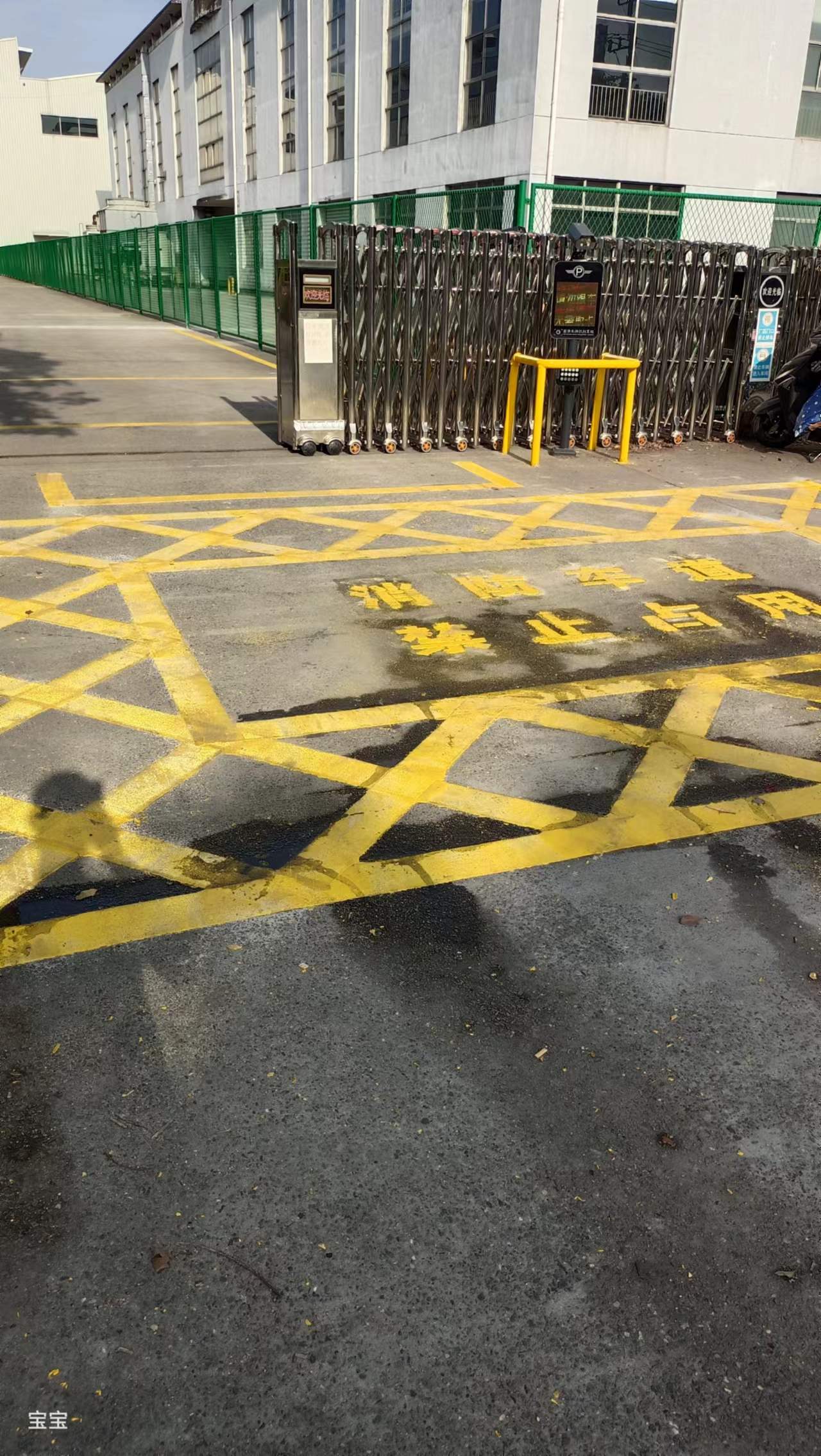 黄州马路划线